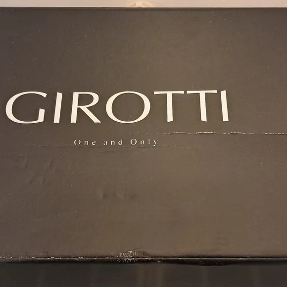 Girotti Elegant Black Patent & Suede Loafers with Gold Chain | Size 42 - Picture 5 of 8